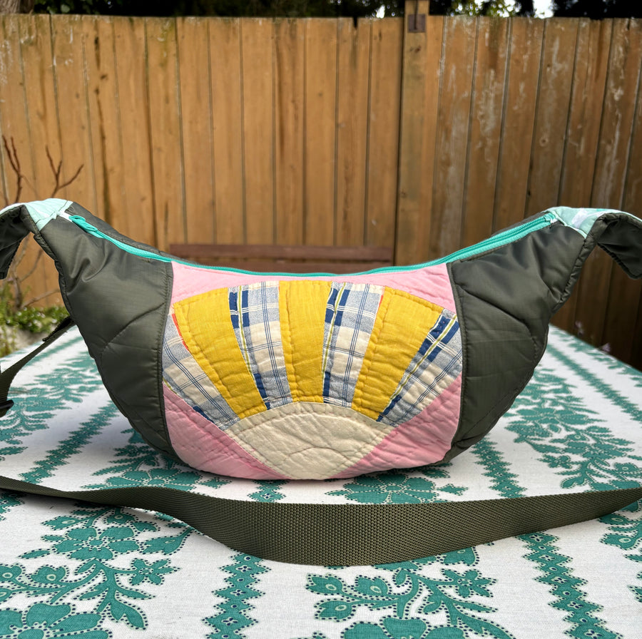 Fan Quilt & Army Blanket Banana Bag