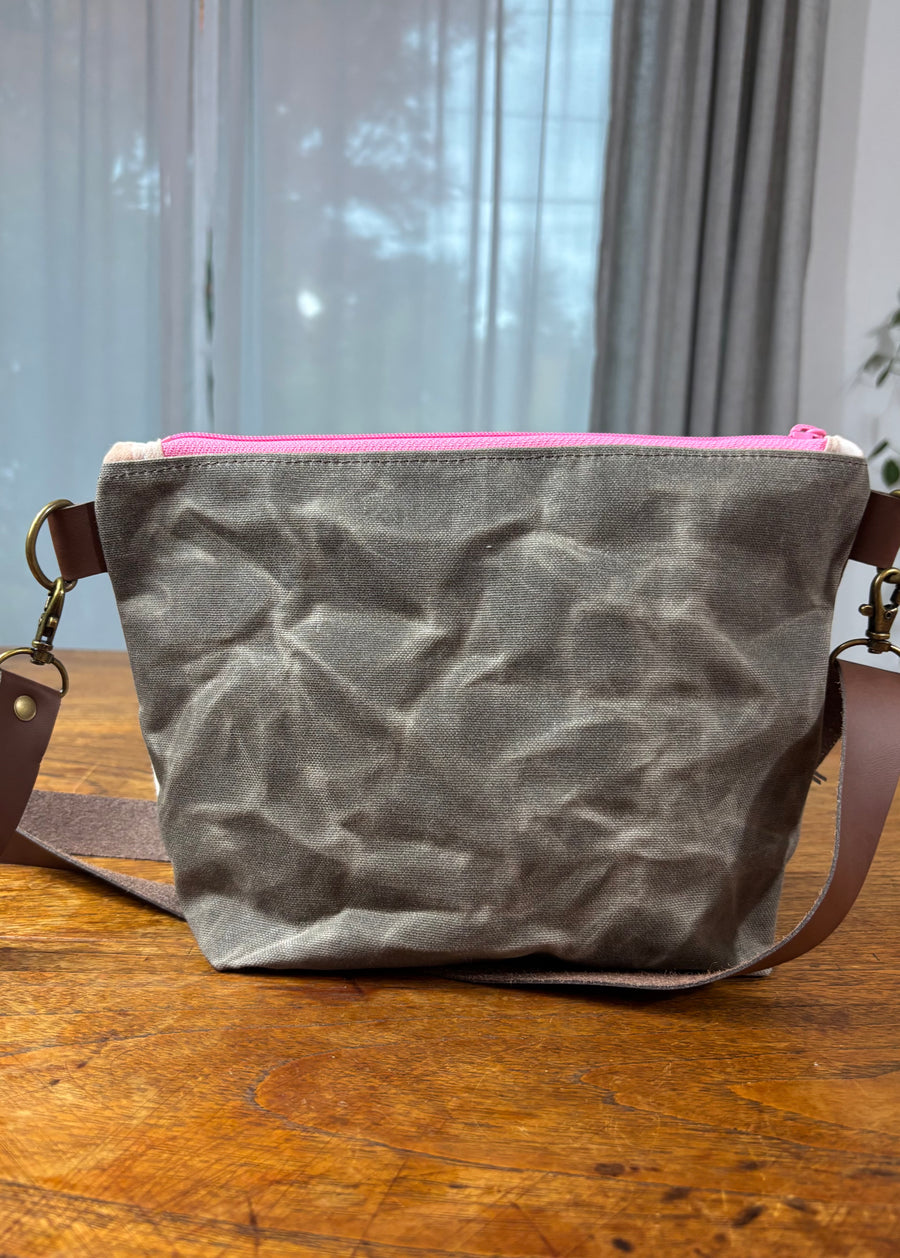 Dresden Plate & Brown Waxed Canvas Crossbody