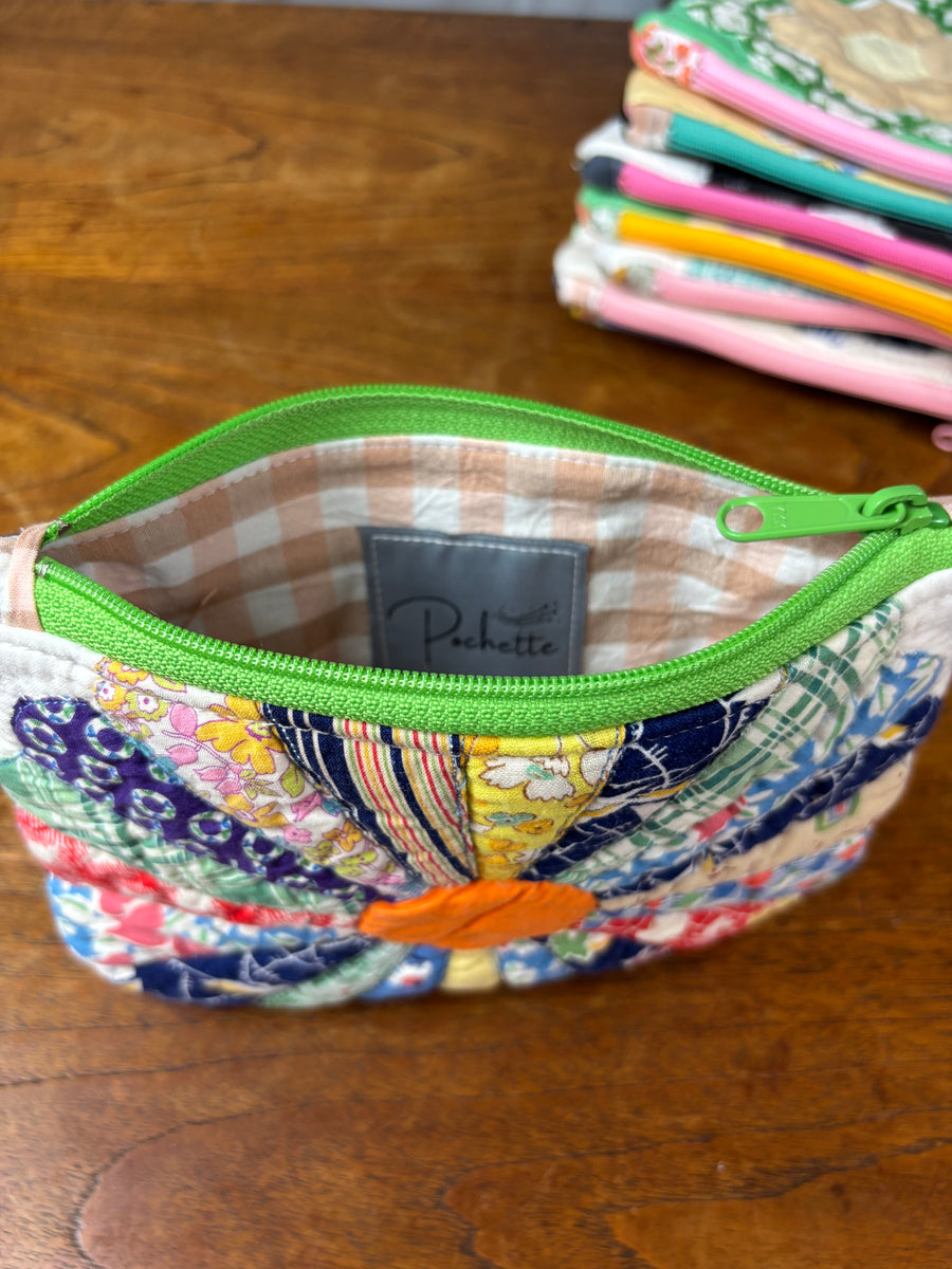 Small Dresden Plate & Denim Pouch