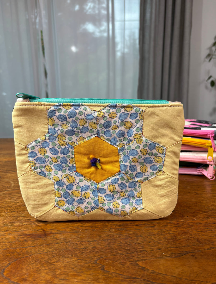 Small Yellow Grandmother's Flower Pouch