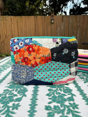 Large pouch/Ipad Case (2)